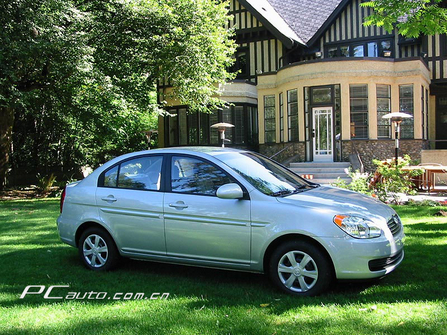 F Hyundai Accent DƬ D 
